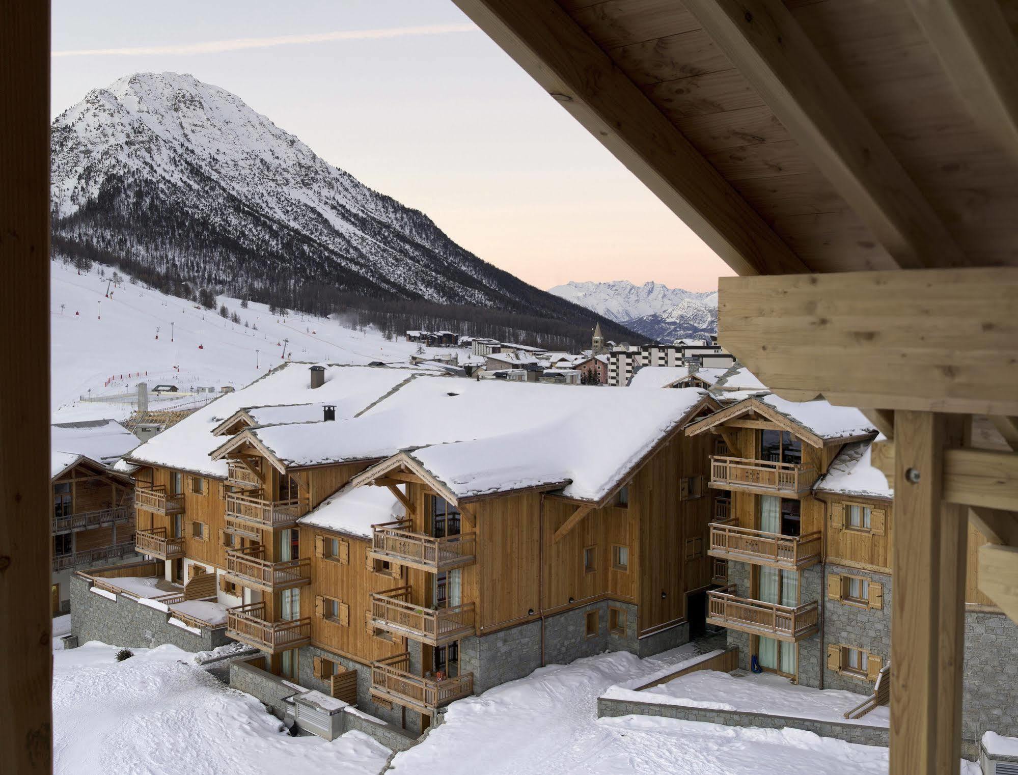 Cgh Residences & Spas Le Chalet Des Dolines Montgenèvre Exterior foto