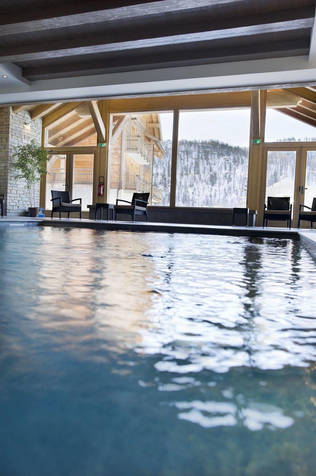 Cgh Residences & Spas Le Chalet Des Dolines Montgenèvre Exterior foto